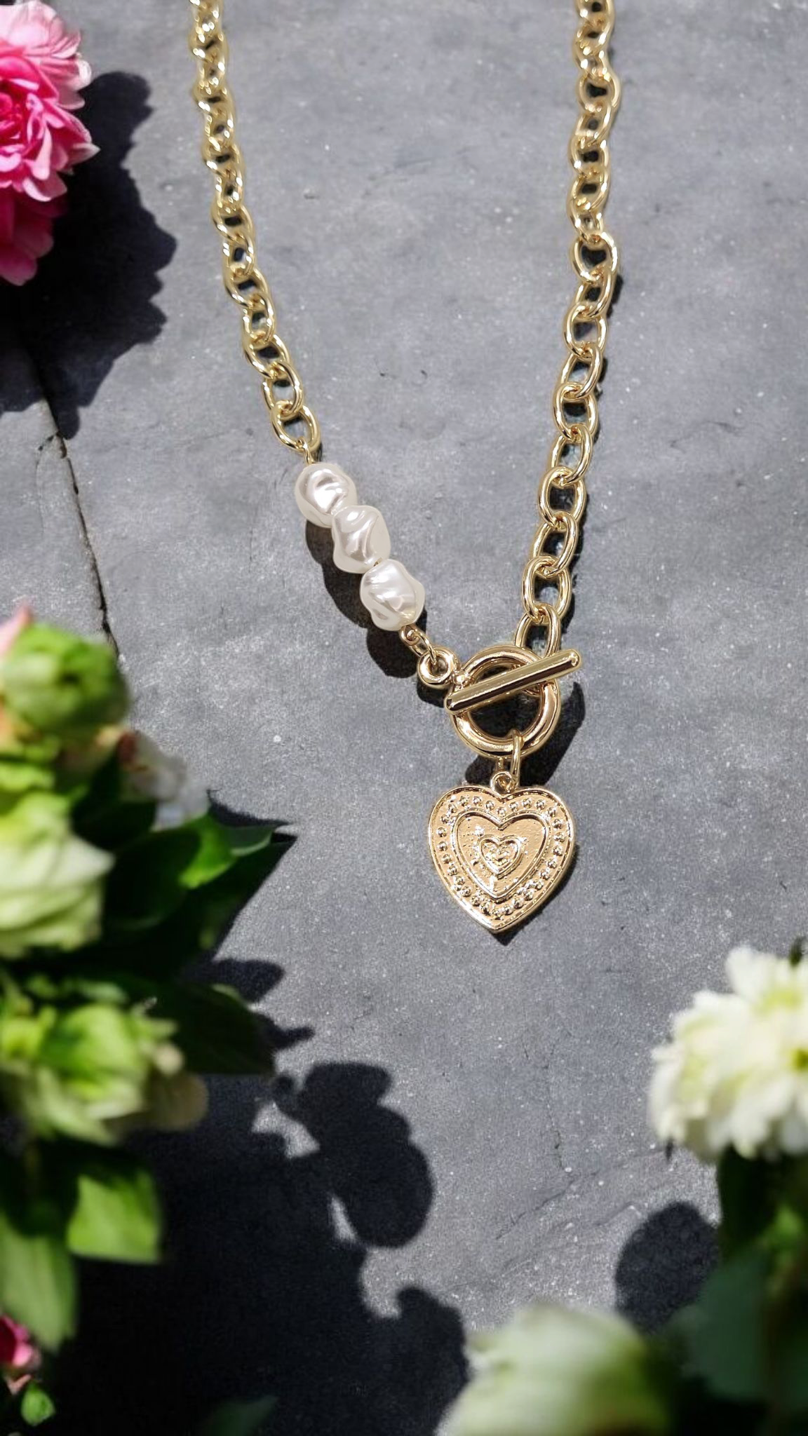 Golden Bloom Heart Necklace