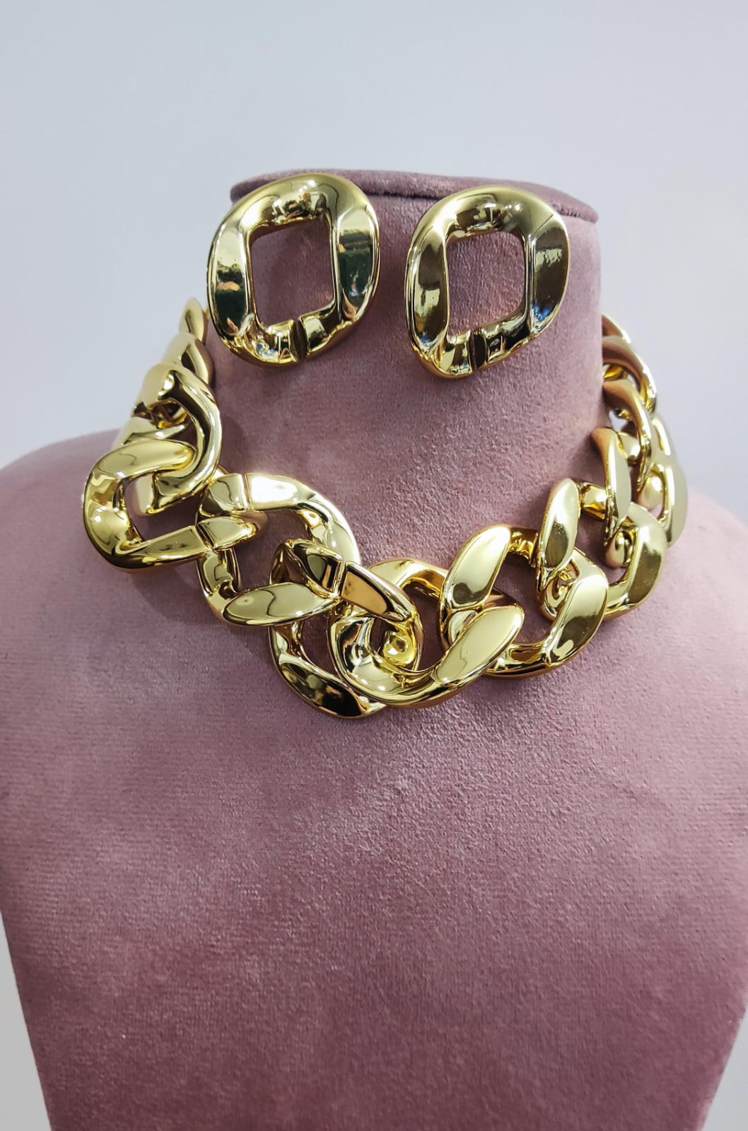 Chunky Choker set