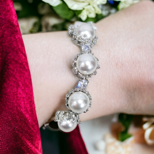 Pearl AD Bracelet