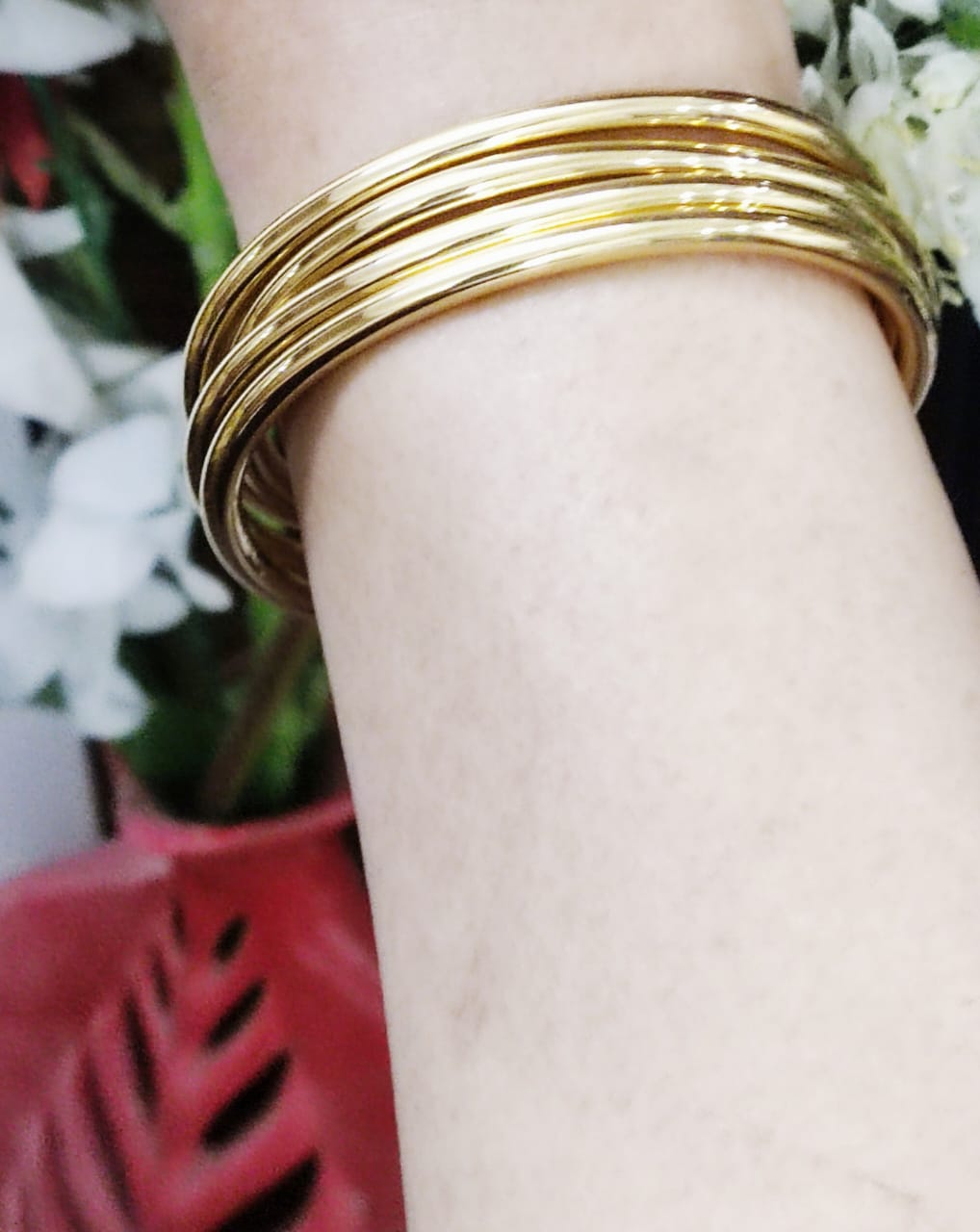 Eterna Classic Bangle