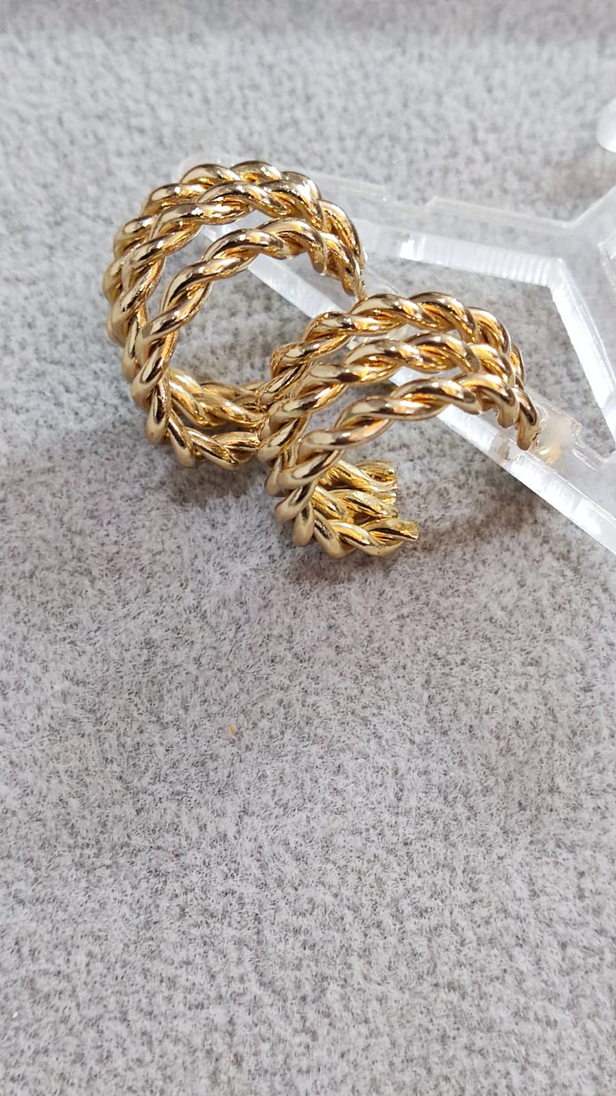 Twisted Layered Hoops