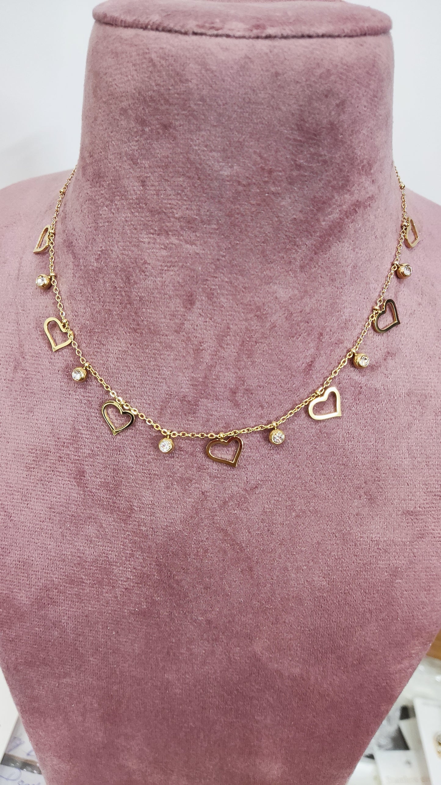 Dainty Hearts Chain