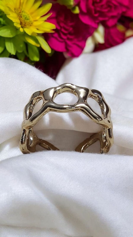 Lattice Loop Ring