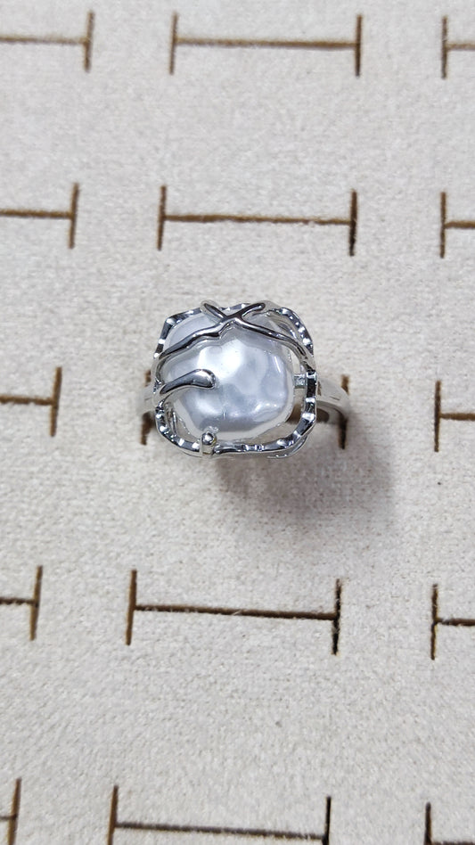 Luna Pearl Wrap Ring