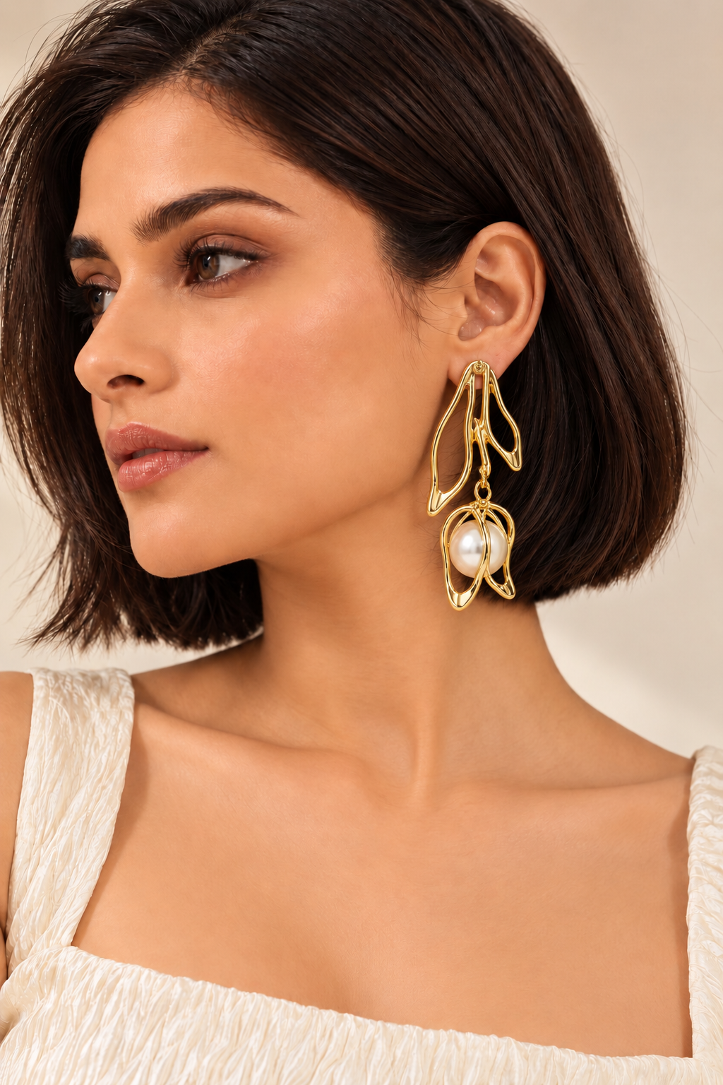 Sculpted Pearl Earrings